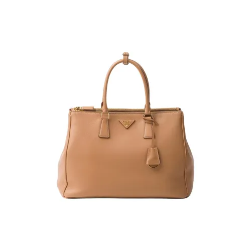 PRADA Сумки Женские