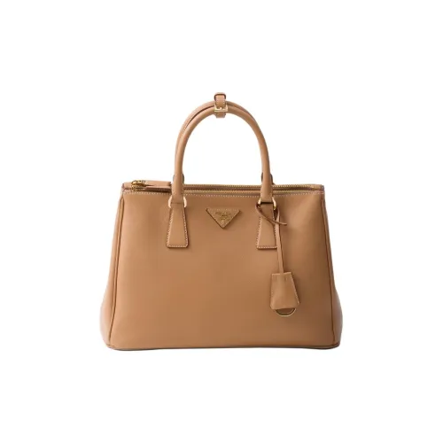 PRADA Сумки Женские