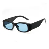 Чёрная оправа, синие линзы J01