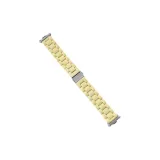 Светло-желтый