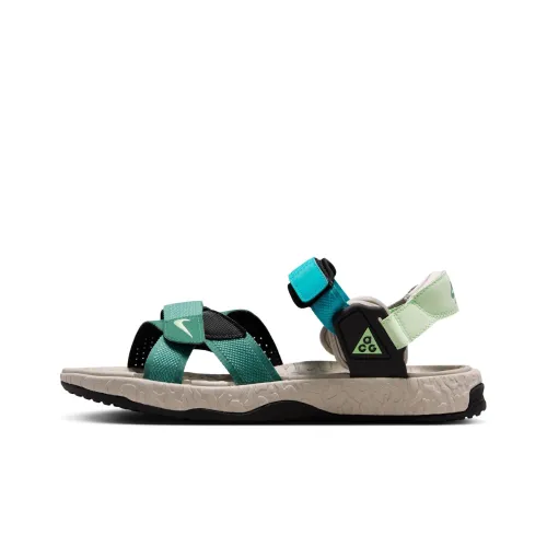 NIKE ACG Deschutz Пляжные сандалии Прибрежный синий/Паровой зеленый/Черный/Светло-железно-серый/Кактусовый зеленый/Молния синий Унисекс