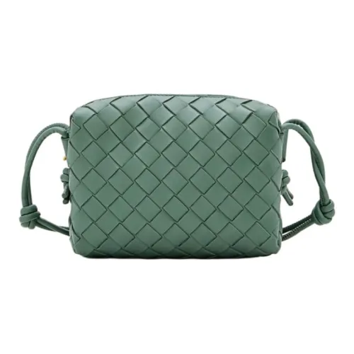 Bottega Veneta Loop Овечья шкура Camera Сумка Ручная Сумка через плечо Сумка через плечо Женская Зеленая