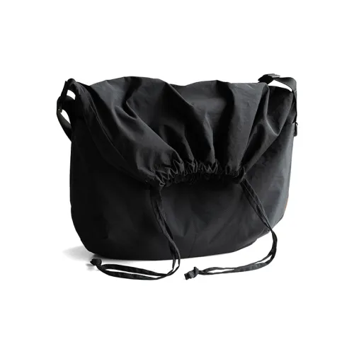 MYBRANDORIGINAL Сумки через плечо Черный Унисекс