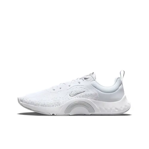 Nike Renew In Season TR 11 Low Топ Кроссовки для тренировок Женские Белые