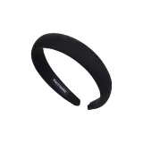 Минималистский стиль, черный