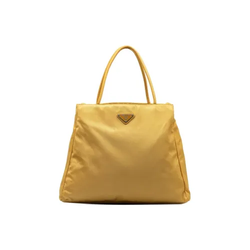 PRADA Нейлон Сумка на одно плечо Унисекс Бананово-желтый