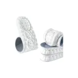 Бело-серый, 2 штуки