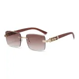 Золотая рамка с градиентными чайными коричневыми линзами