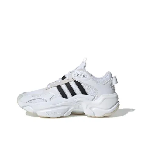 Adidas Originals Magmur Runner Износостойкий и Легкий Низкий Топ Кроссовки с Толстой Подошвой Женские Черные Белые