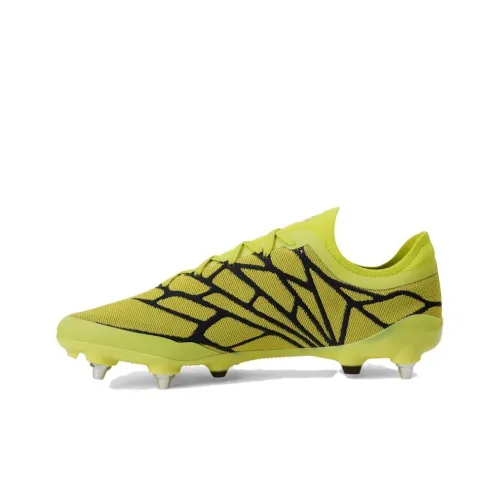Umbro Футбольные бутсы Низкие Топ Желтые Мужские