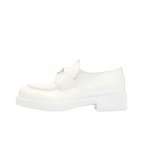 PRADA Женские повседневные туфли Women's White