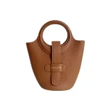 Золотисто-коричневый