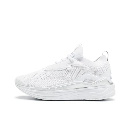 PUMA Softride Stakd WNS Амортизация Низкий Топ Повседневная Обувь Женская Белый Серый Серебряный