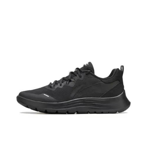 LINING Беговые кроссовки Low Top Черные Мужские