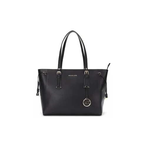 Michael Kors VOYAGER Сумки через плечо Женские