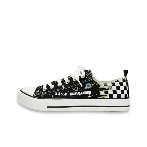 RUN MANNER Low-Top Canvas Shoes Black Women's
