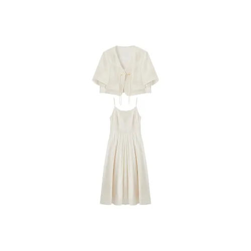 XIANGYING Комплект с юбкой Женские Бежевый