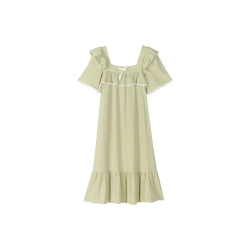 Song Qianya Ночная сорочка Женская Светло-зеленая