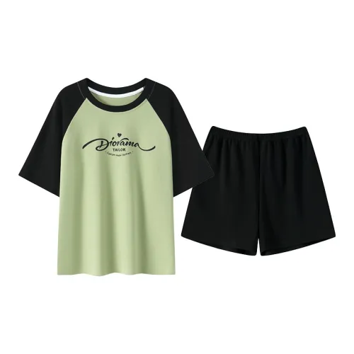 The Story Of The Flower Season Пижамный комплект Женские Зеленый океан