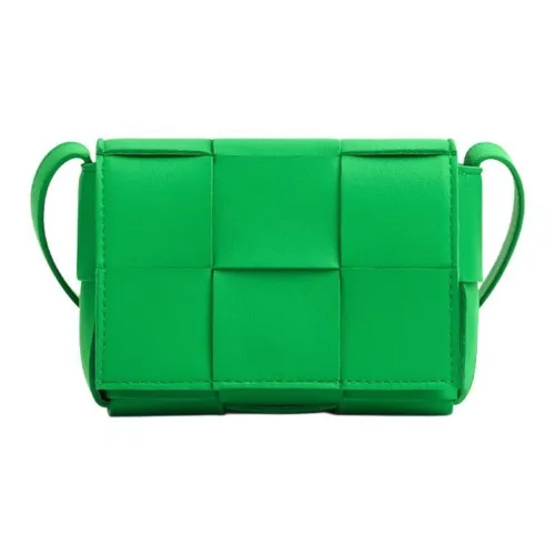Bottega Veneta Cassette Овчина Сумка тофу Сумки через плечо Сумка через плечо Мини Женская Попугай зеленый