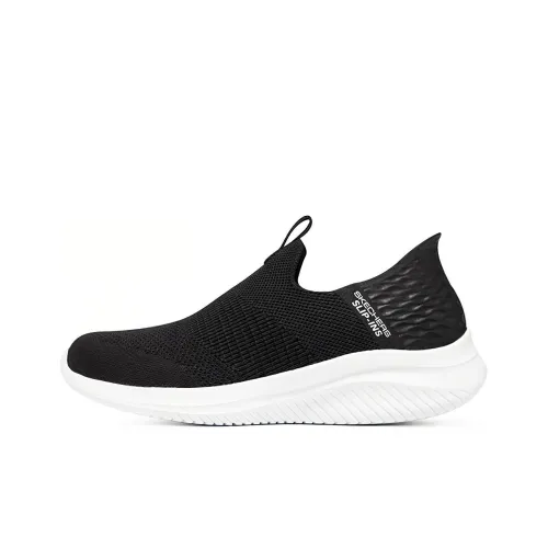 Skechers Ultra Flex 3,0 Hands Бесплатно Slip Ins 3,0 Cozy Streak Low Топ Кэжуал Женские Черный белый