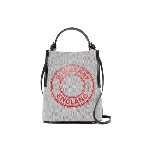 Burberry Canvas Bag Peggys Bucket Bag Crossbody Bag Crossbody Small Women's Black Flame Red Burberry Холщовая сумка Peggys ведрообразная сумка сумка через плечо маленькая женская черный пламя красный