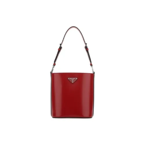 PRADA Smooth Calfskin Shoulder Bag Women's Red PRADA Гладкая Телячья Кожа Плечевая Сумка Женская Красная
