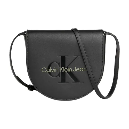 Calvin Klein Сумки через плечо Черные Женские