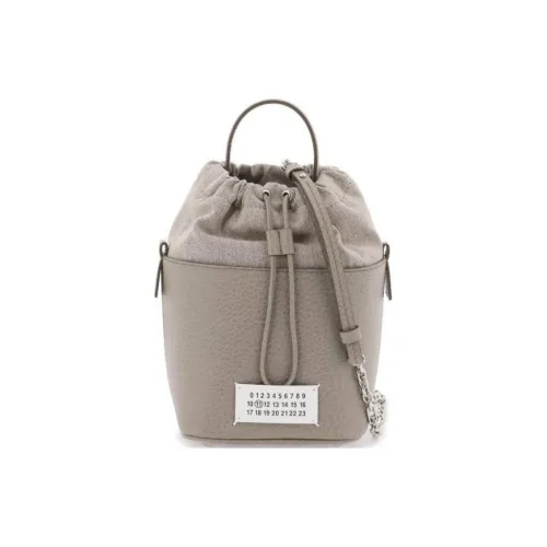 Maison Margiela 5AC Кожа Ведрообразная Сумка Сумка через плечо Сумка Мужская Серого цвета