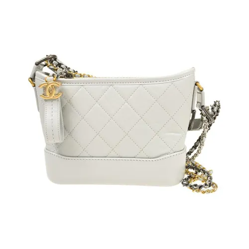 CHANEL Gabrielle Сумки через плечо Женские