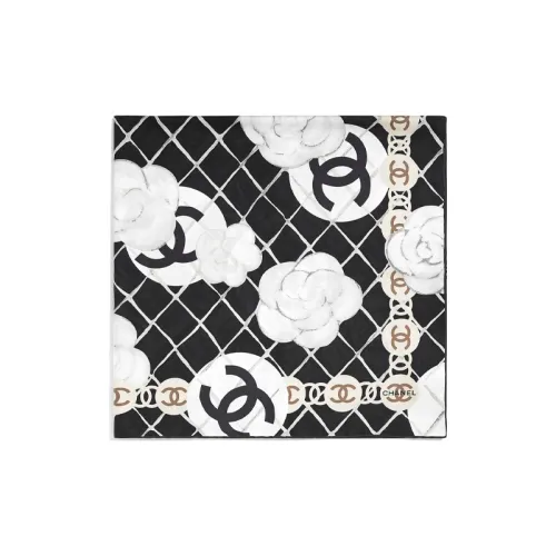 CHANEL Шелковые шарфы для женщин