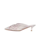 Светло-розовый