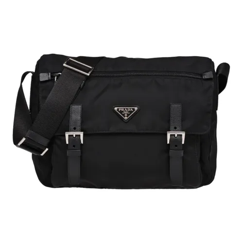 PRADA Сумки через плечо Женские