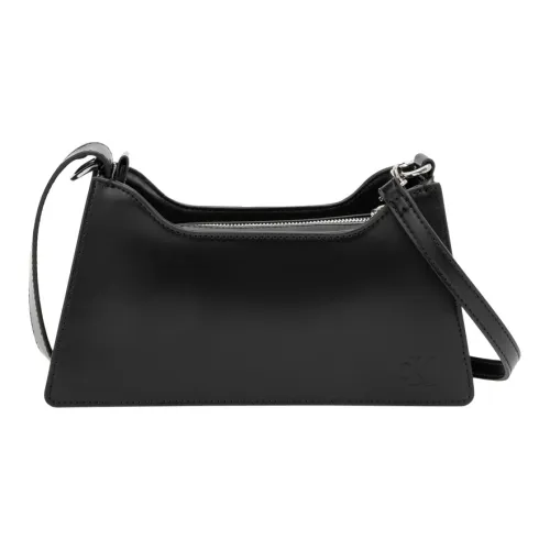 Calvin Klein Сумки через плечо 001 Космический черный Женские