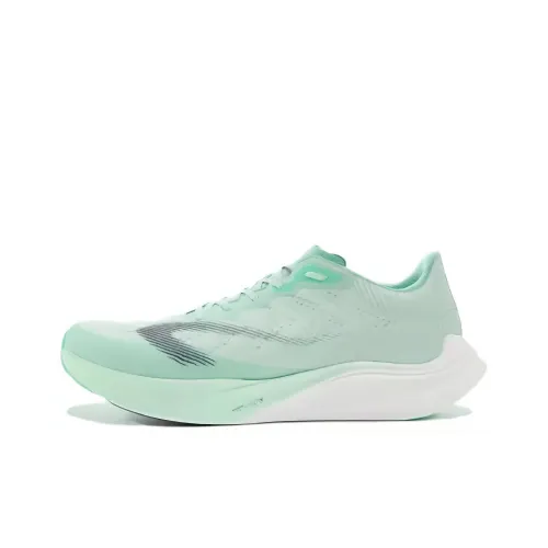 DECATHLON Беговые кроссовки Low Top Зеленый Белый Мужской