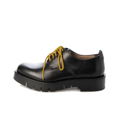 Ferragamo Женские повседневные туфли, черные, женские