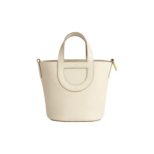 HERMES In The Loop Taurillon Clemence Bullhide с Swift Кожа Ведрообразная Сумка Женская Кремово-Белая