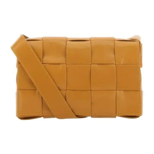 Bottega Veneta CASSETTE Сумки кросс-боди Мужские