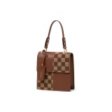 Коричневый