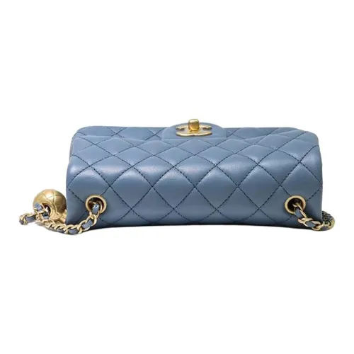 CHANEL Classic Flap CF Сумки через плечо Женские