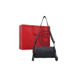 Чёрный - маленький