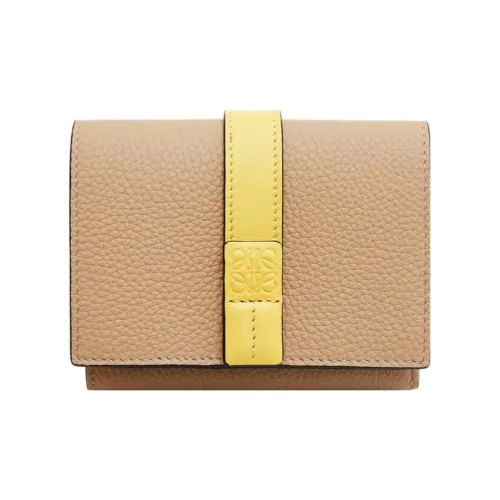 LOEWE Soft с рельефом Телячья кожа Кошелек Женские Масло Светло-лимонный цвет