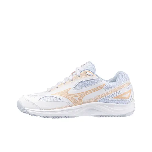 Mizuno Stealth Star 2 Jr Shock Absorbers Slip-Resistant Breathable Low-Top Training Shoes Unisex White Gold Мицубо Стелт Стар 2 Джи-Риз Снэпсортерс Антискользящие Дышащие Низкие Кроссовки для Тренировок Унисекс Белое Золото