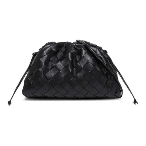 Bottega Veneta POUCH Облачная Сумка Sheepskin Crossbody Clutch Mini Женская Черная