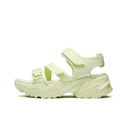 Skechers Stamina V2 Пляжные сандалии Ярко-желтые Женские