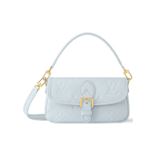 LOUIS VUITTON Рельефная тисненая коровья кожа сумка-багет плечевая сумка унисекс олимпийский синий