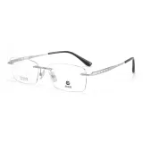 Ярко-серебристый C03