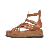 Коричневый