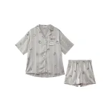 Серебристо-серый