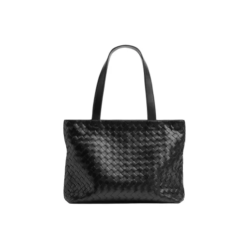 Bottega Veneta Сумка через плечо из коровьей кожи маленькая мужская черная